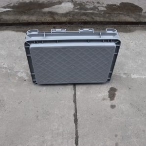 caja de plástico para brazolas